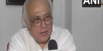 Modi opposed GST as CM for 8 years, now he is becoming the Messiah himself: Congress