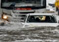 Mumbai Rains | Maharashtra Rains | Mumbai Heavy Rain | Maharashtra Weather | Mumbai Rains: Rain of disaster in Mumbai, waterlogging in many areas, monorail also stopped, IMD released alert. News Track in Hindi