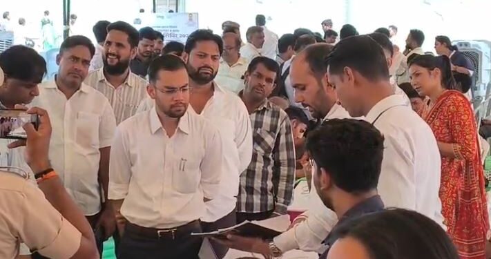 Municipal Corporation Greater Commissioner Dr. Gaurav Saini inspected Urban Service Camp 2025