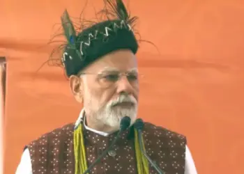 Narendra Modi Itanagar Rally: Like the tricolor, the first color of Arunachal Pradesh, Kesaria, every person here symbol of valor, Narendra Modi said in the public meeting in Itanagar, Narendra Modi, as like tiranga, arunachal Pradesh's first color is sls safron; Every person here is a symbol of bravery, said narendra modi at a public rally in Itanagar.