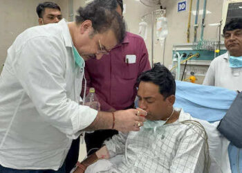 Naresh Meena's fast breaks police forcibly admitted to hospital, watch viral video here