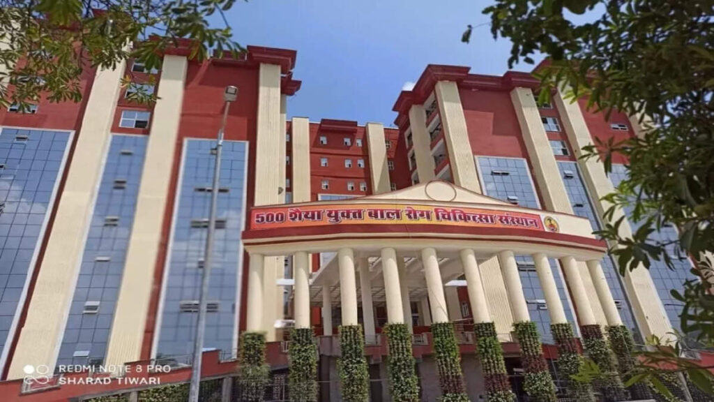गोरखपुर के बीआरडी मेडिकल कॉलेज में बढ़ रही बर्थ एसफिक्सिया से पीड़ित नवजातों की संख्या, सीएचसी और निजी अस्पतालों में बाल रोग विशेषज्ञों की कमी