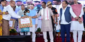 On PM Modi's birthday, Governor and CM started 'healthy women, strong family' campaign in Jharkhand