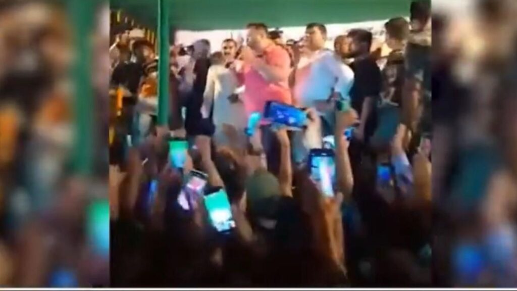 Once Again PM Modi Abused at Tejashwi Yadavs Rally BJP Levels Serious Allegation | The abuses of the mother given to PM Modi once again at Tejashwi Yadav's rally? BJP's big allegation | News Track in Hindi
