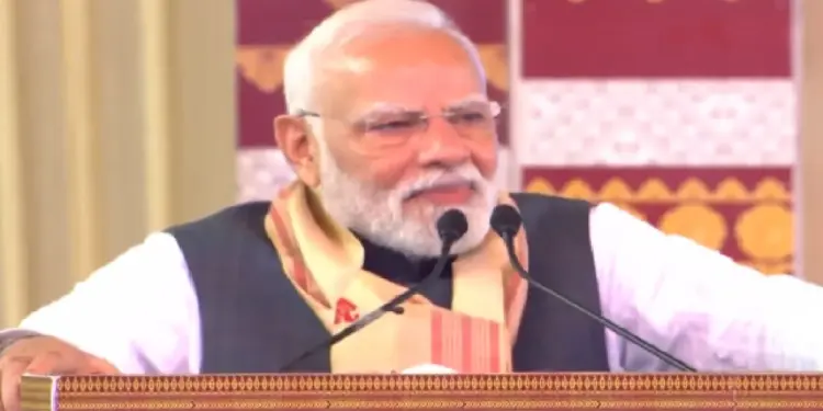 PM Modi Attacks Congress: PM Modi attacked the Congress in Darrang, Assam, said- will not allow the intruders to rob the interests, even on demographic changes Interests