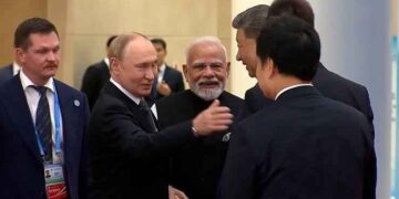 PM Modi met Russian President Putin, called for the end of Ukraine struggle as soon as possible