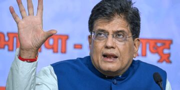 जीएसटी सुधार लागू होने से पहले पीयूष गोयल की इंडस्ट्री से अपील, टैक्स कटौती का पूरा फायदा ग्राहकों को दें