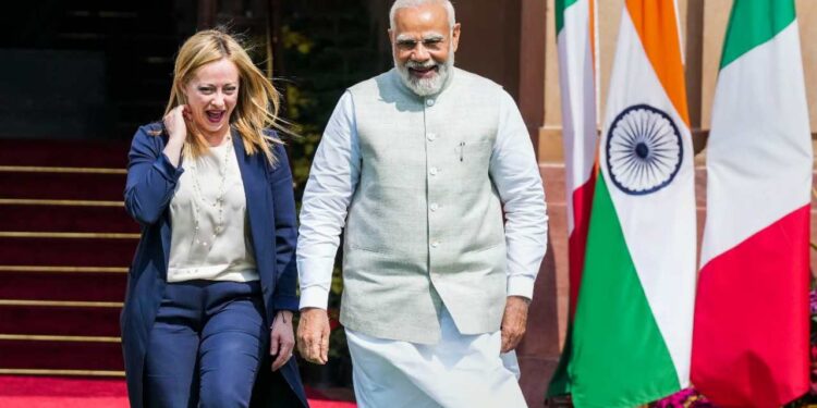 Politicians from Around the World Wished PM Modi on his birthday, Including Meloni's Special Wish. , On PM Modi's birthday, politicians from all over the world congratulated him, Meloni also did special wish. News Track in Hindi