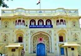 Prisoners are putting on Instagram by making reel from Jaipur Central Jail, how to understand in the footage