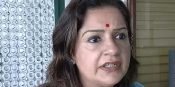 Priyanka Chaturvedi's sharp attack at the center, Maharashtra expressed resentment for not getting relief package