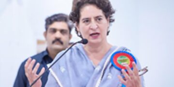 Priyanka Gandhi raised questions on central government policy regarding Palestine issue