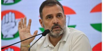 Rahul Gandhi made a big charge against the Chief Election Commissioner, said "vote thieves are being saved"