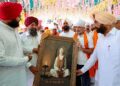 Rahul Gandhi, who went to know the condition of flood victims in Punjab, got caught in a new controversy, why did there be a ruckus about tying Siropa in the video?
