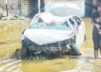 Rajasthan News | Jaipur Accident | Jaipur News | Newstrack Samachar | , Big accident in Jaipur, 16 feet below car, 7 killed, innocent children also included | News Track in Hindi
