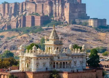 Rajasthan Diwas 2025 : सरदार पटेल की रणनीति और राजाओं का डर, इस वायरल डॉक्यूमेंट्री में जाने कैसे तिरंगे के नीचे एक हुआ राजस्थान