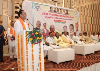 Seva is not the work of Pakhwada Party, but a mass movement of public service: Mohan Lal Baroli