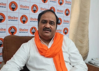 Strict action should be taken against those who throw color on the statue of Meenatai Thackeray: Anand Dubey