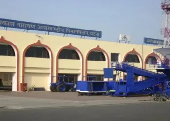 Suspect Arrested from Patna: Youth arrested from Patna Airport, ID card of Indian Mujahideen, besides mobile, got sensational photos from mobile!
