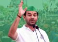 Tej Pratap Yadav Mastestroke: Challenges Tejashwi in Rajghopur, Bihar Politics Heat Up | Tej Pratap's masterstroke, blow the electoral bugle in Tejashwi's pits, the elder brother will challenge the younger brother. News Track in Hindi