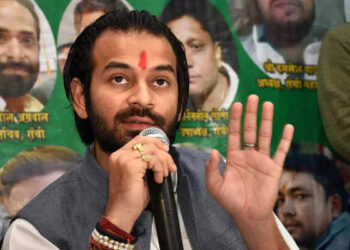 Tej Pratap targeted the gestures on the close of Tejashwi, the chronic pain, know what is the whole matter?