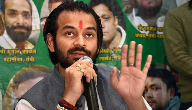 Tej Pratap targeted the gestures on the close of Tejashwi, the chronic pain, know what is the whole matter?