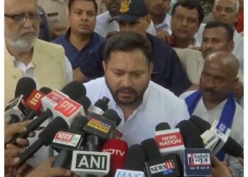 Tejashwi Yadav expressed anger on Bihar's law and order, said "This government is only giving protection to criminals"
