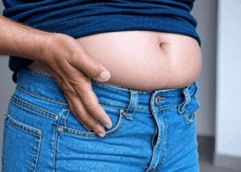 These 3 yogasan are effective in reducing abdominal fat, get flat tummy sitting at home in an easy way