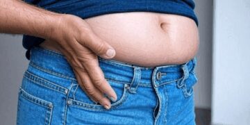 These 3 yogasan are effective in reducing abdominal fat, get flat tummy sitting at home in an easy way