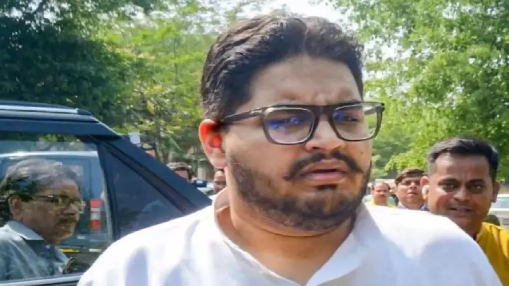 Umar Ansari: Mukhtar's son Omar Ansari's difficulty in the difficulty, Ghazipur police opened history sheet, Ghazipur Police in Up Opened A History Sheet Against Mukhtar Ansari Son Umar Ansari