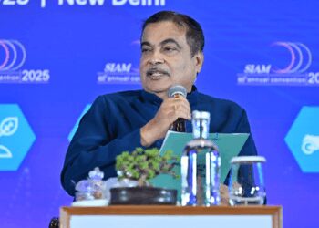 Union Minister Nitin Gadkari criticized a paid social media campaign against ethanol-mixed petrol