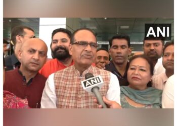 Union Minister Shivraj Chauhan visited flood affected areas in Jammu, said "Will leave no stone unturned to provide help to farmers"