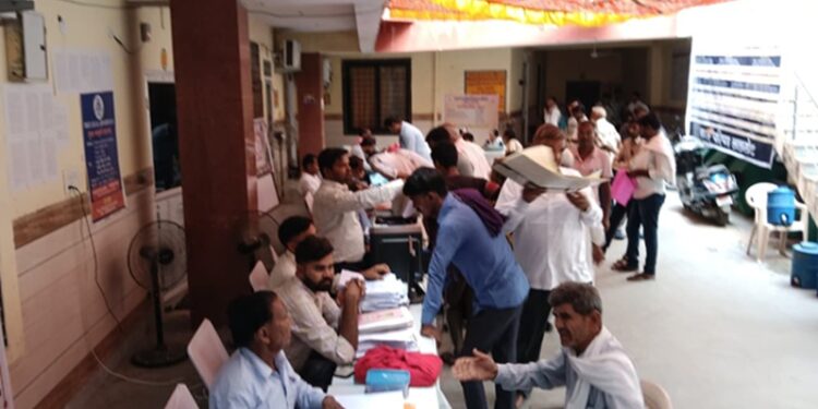 Urban service camp starts under 'City Chalo Abhiyan' in Lalsot Municipal Council, quick solution will be available till 17 October