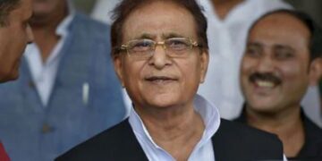 Uttar Pradesh: Azam Khan came out of jail, took breath in open air after 23 months