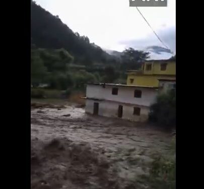 Uttarakhand: Cloud burst in Nandanagar, six houses completely damaged, seven people missing, two rescued