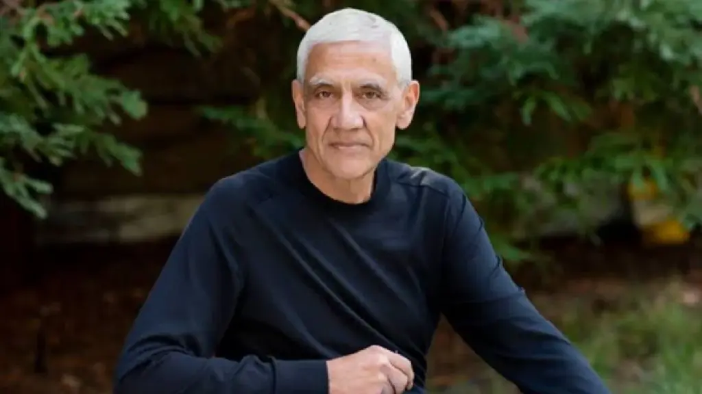 Vinod khosla on AI: 'AI will finish 80 percent of jobs in five years, Vinod Khosla of Indian origin Vinod Khosla said- students get information about all things, Indian American Investor Vinod Khosla Has Said That Ai Will Eliminate 80 PERCENTE 80 PERCENT OF JOBS In Fives In Fives In Fives