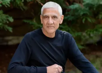 Vinod khosla on AI: 'AI will finish 80 percent of jobs in five years, Vinod Khosla of Indian origin Vinod Khosla said- students get information about all things, Indian American Investor Vinod Khosla Has Said That Ai Will Eliminate 80 PERCENTE 80 PERCENT OF JOBS In Fives In Fives In Fives