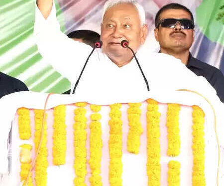 'We made a mistake from us, who had taken together twice,' CM Nitish Kumar attacked RJD