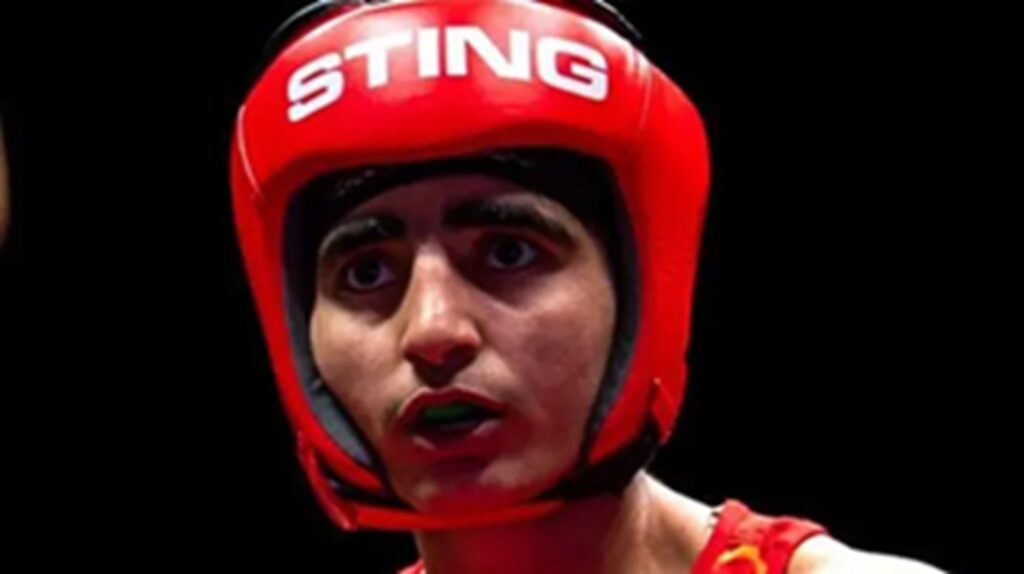 World Boxing Championship: Meenakshi Hooda defeated Mongolia's boxer 5-0 in final