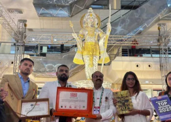 18 feet high statue of Shri Ram made from 1.5 lakh coins, name registered in Asia Book of Records and India Book of World Records