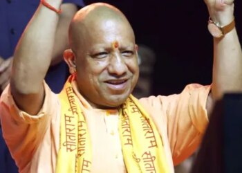 CM Yogi said - Help those who cannot buy lamps and sweets on Diwali.