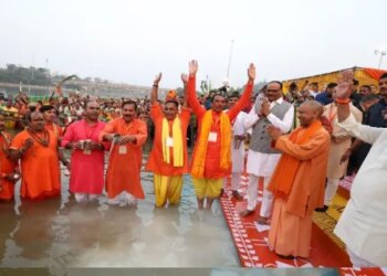 Chhath Mahaparva 2025: CM Yogi will start Chhath Mahaparva by offering the first Arghya, 200 folk artists will give cultural presentations.