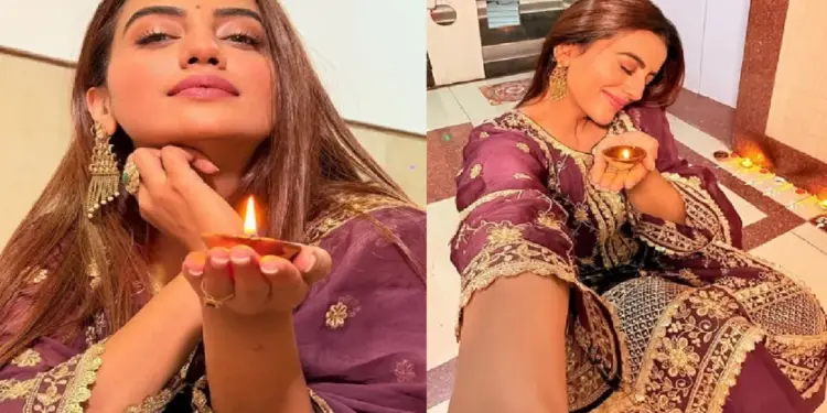 Akshara Singh congratulated fans on Diwali, the actress shared inside photos of her house.