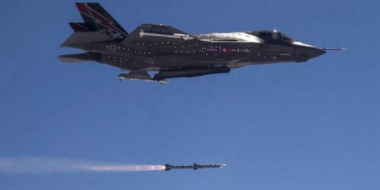 America will give advanced air-to-air missiles to Pakistan