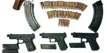 Amritsar: SSOC arrested three people, seized arms consignment from Pakistan