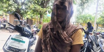 Anganwadi worker submitted memorandum to SP regarding cyber fraud