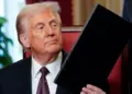 Donald Trump का एक और टैरिफ धमाका!&nbsp;ट्रकों पर लगाया 25% Tarrif, जानिए कबसे लागू होगा नया नियम ?