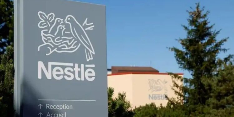CEO के बदलते ही Nestle के हजारों करमचारियों की नौकरी पर मंडराया संकट, लेकिन कंपनी के शेयरों में बड़ा उछाल&nbsp;