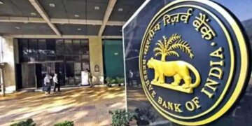 सावधान! कहीं आपका तो नहीं इस बैंक में अकाउंट ? RBI ने सुना दिया बंद करने का आदेश, जानिए क्या है वजह ?