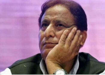 Azam Khan on Quitting Politics after Mulayam Yadav Death | Azam Khan on Quitting Politics | Rampur | , 'What did you want to leave politics, but ...', what did Azam Khan say after coming out of jail? , News Track in Hindi