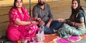 Bhai Dooj: Thousands of sisters applied Tilak to their brothers in Meerut jail, tears in their eyes